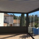 fermeture-verre-pergola-bioclimatique-2-glass-systems (1)